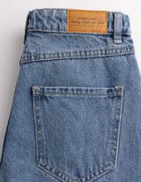 Jeans - Nietenbesatz - blau