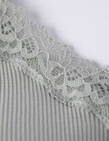 Topp - peamiselt õmblusteta - helesinine