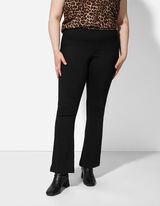 Pantaloni - Taglio svasato - nero