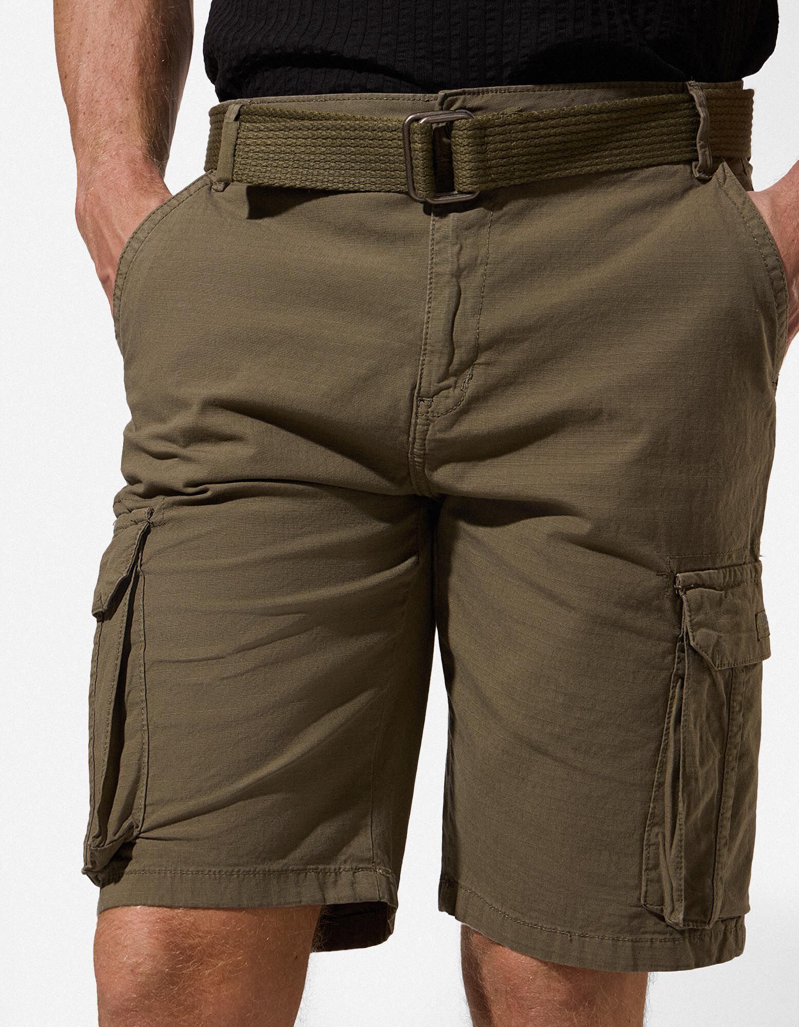 Cargo-stiilis l&uuml;hikesed p&uuml;ksid - Ripstop - tumeroheline