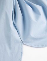 Női ing - Hossz&iacute;tott h&aacute;t&uacute; - vilagoskek