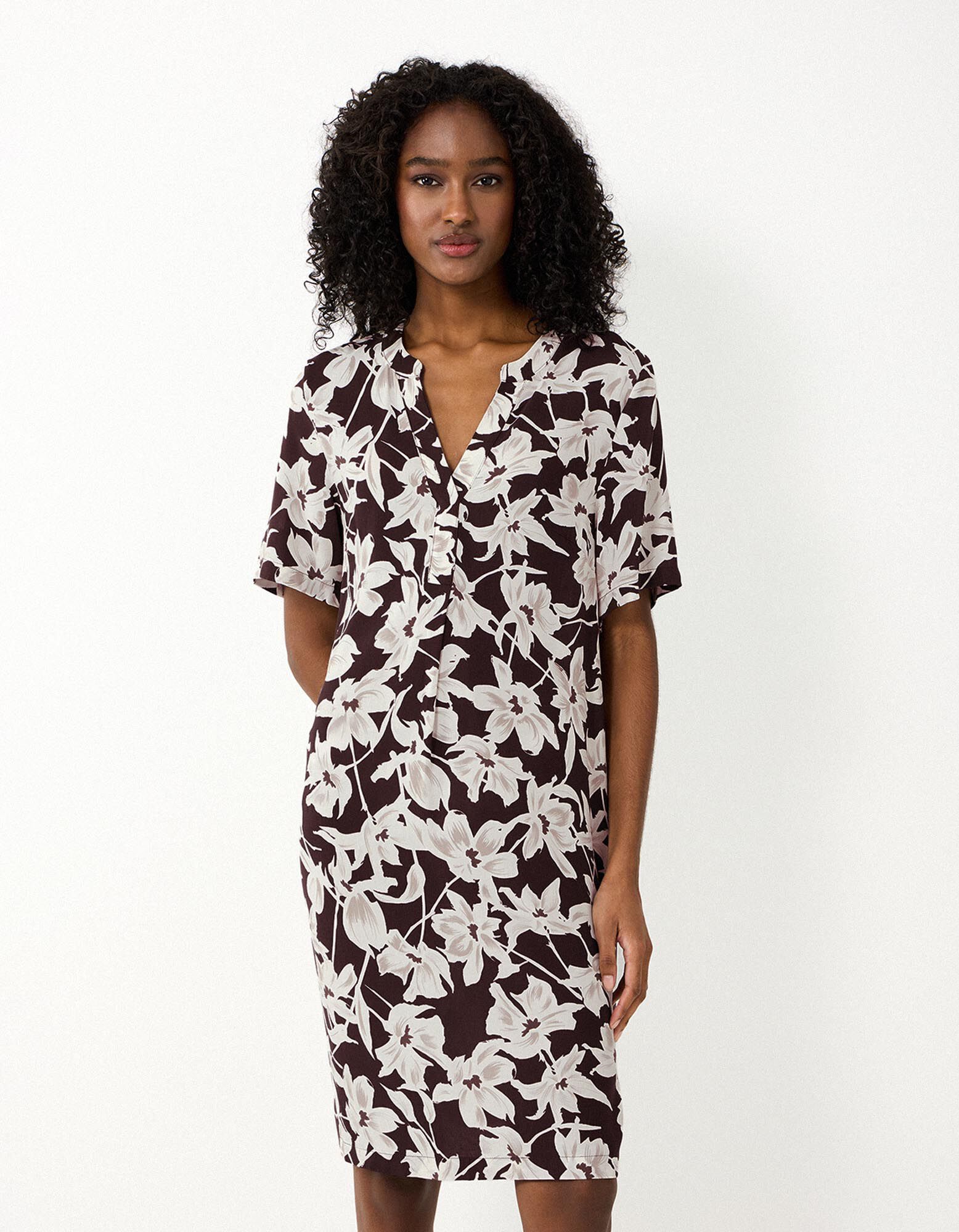 Kleid - Allover-Print - Dunkelbraun