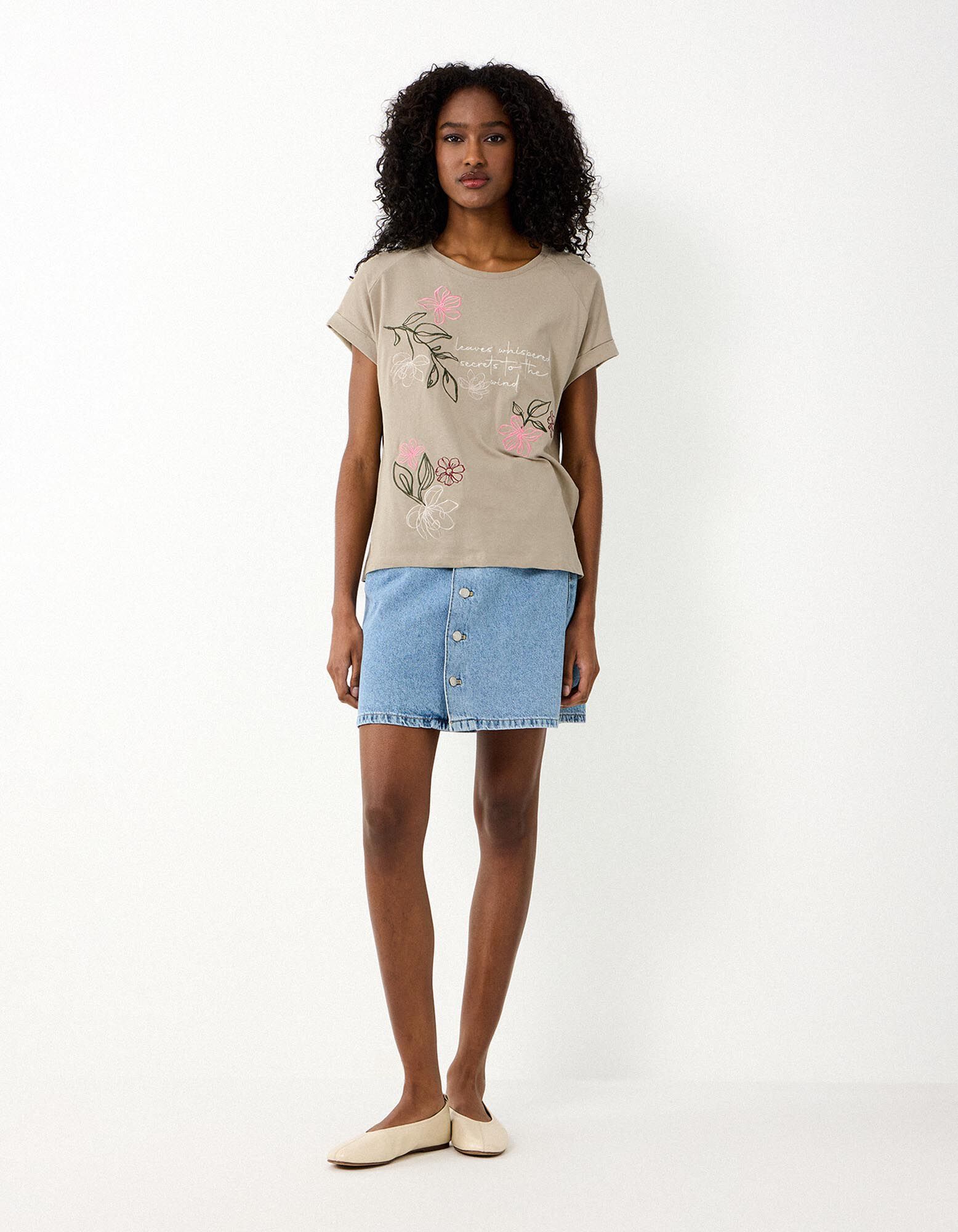 T-Shirt - Stickerei - Gr&uuml;n