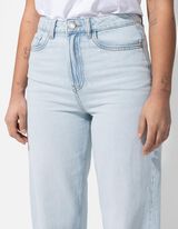 Džinsai - Tiesaus kirpimo - sviesiai melynas