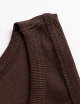 Top - Žebrov&aacute; struktura - tmave hneda