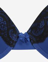 Push-up podprsenka - Čipkov&aacute; pods&aacute;dka