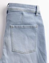 Kalhoty capri - Velmi přil&eacute;hav&yacute; střih Skinny Fit - svetle  modra