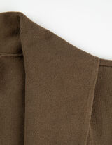 długi kardigan - naszyte kieszenie - ciemny zielony