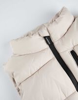 pikowana kamizelka - Odpinany kaptur - bez