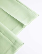 Hlače za obleko - Kroj Tapered Fit - svetlo zelena