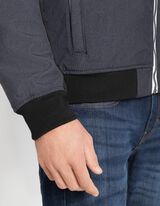 Dzseki - Softshell - s&ouml;t&eacute;tsz&uuml;rke