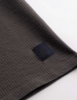 T-Shirt - Seersucker - Dunkelgrau