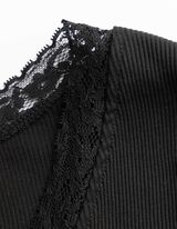 Tričko s dlouhým rukávem - Krajková aplikace - cerná