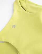 L&uuml;hike topp - pehme pealispinnaga - roheline