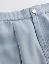Wide Fit - Hellblau