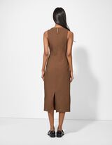 Ruha - Ujjatlan - vil&aacute;gos barna