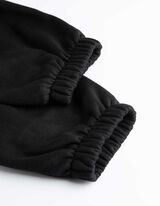 Donji deo trenerke - Opu&scaron;tena varijanta - crno