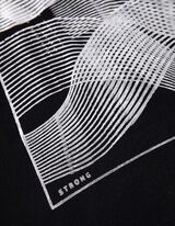 T-s&auml;rk - s&auml;delev motiiv - must