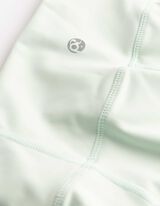 Shorts - Atmungsaktiv - hellgr&uuml;n