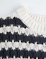 Pulover de tricot - M&acirc;neci de liliac - Albastru inchis