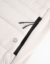 Prešívaná vesta - Prešívané švy - bezova