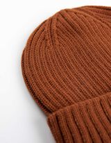 czapka z dzianiny - Dzianina prążkowana - brazowy