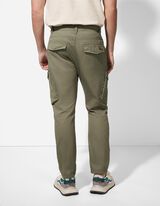 Kelnės su kišenėmis - zalias