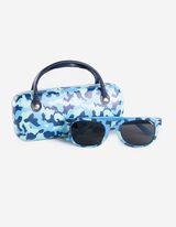 Set aus Sonnenbrille und Brillenetui 