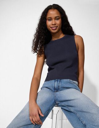 Pleten&yacute; top - Jemn&aacute; pletenina - tmave modra