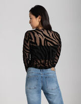 Hossz&uacute; ujj&uacute; felső - Necc - fekete