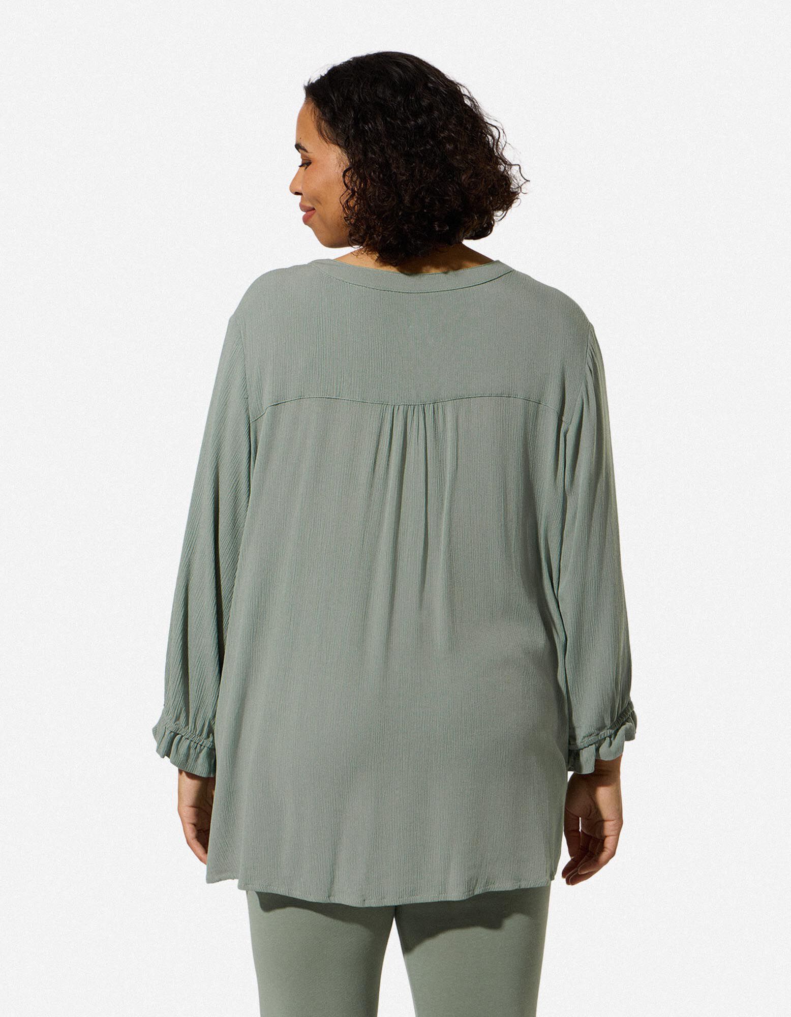 Blouse - Broderies - p&eacute;trole