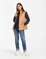 Tepitud vest - &uuml;hev&auml;rviline - beezh