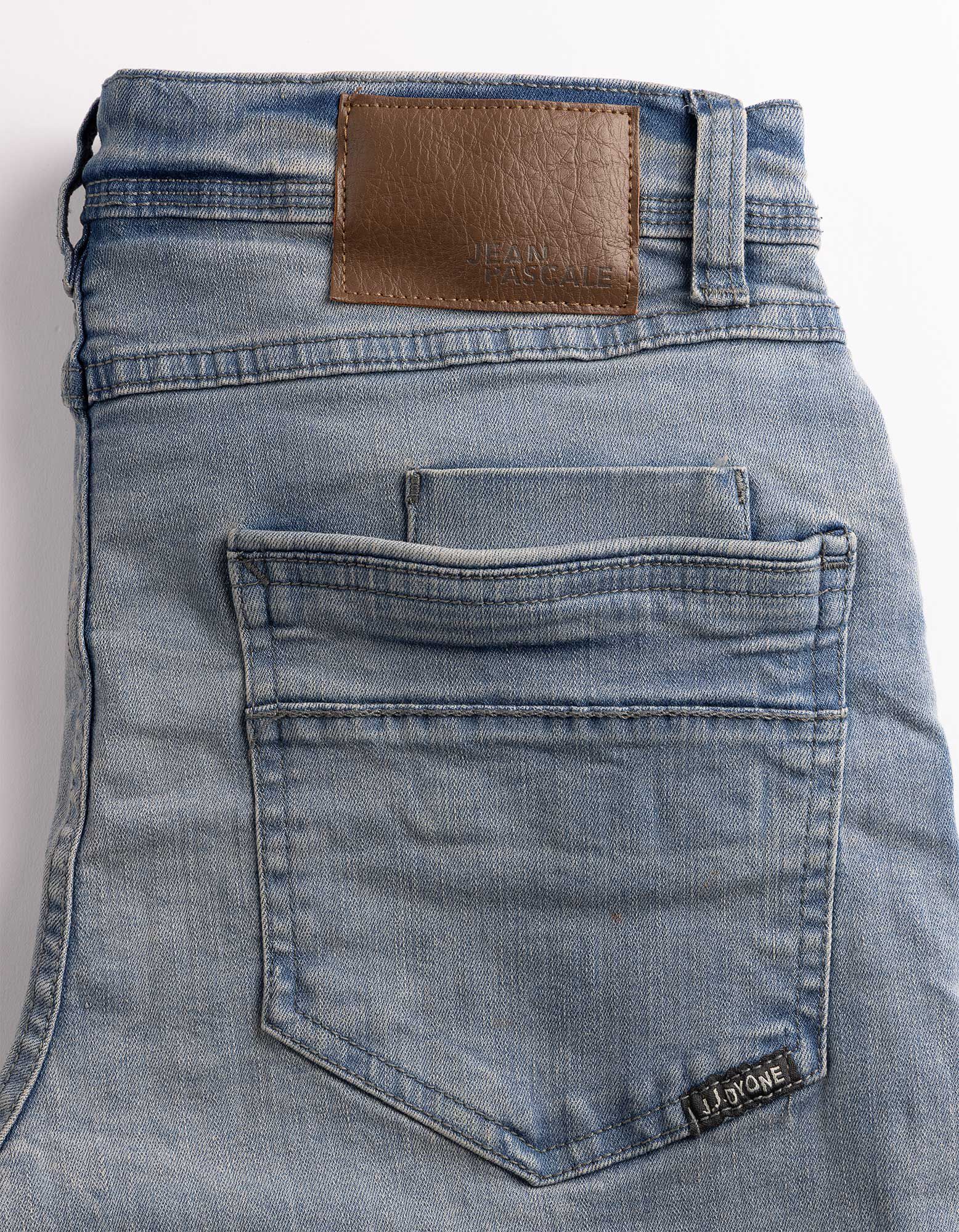 Jeansshorts - Wascheffekte - Hellblau