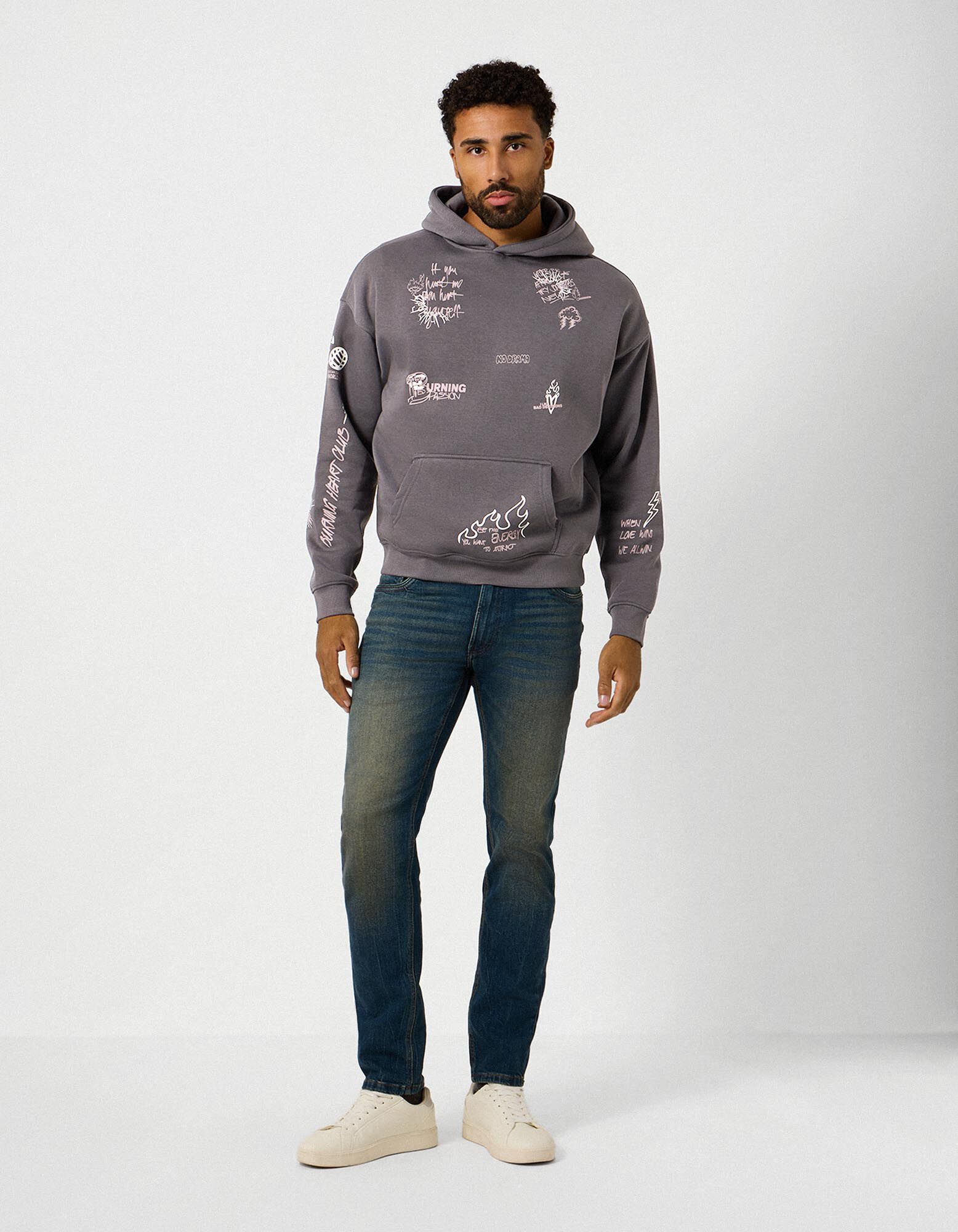 Sweatshirt - Print all-over - Donkergrijs