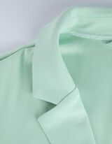 Rastegljivo - svetlo-zelena