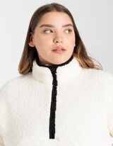 Cipz&aacute;ros meleg&iacute;tőfelső - Pl&uuml;ss - feher