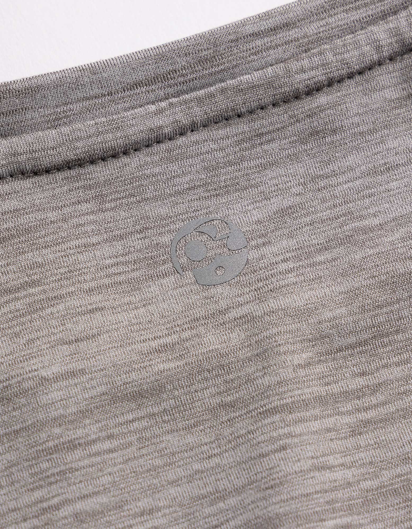 Langarmshirt - Rundhals-Ausschnitt - Hellgrau