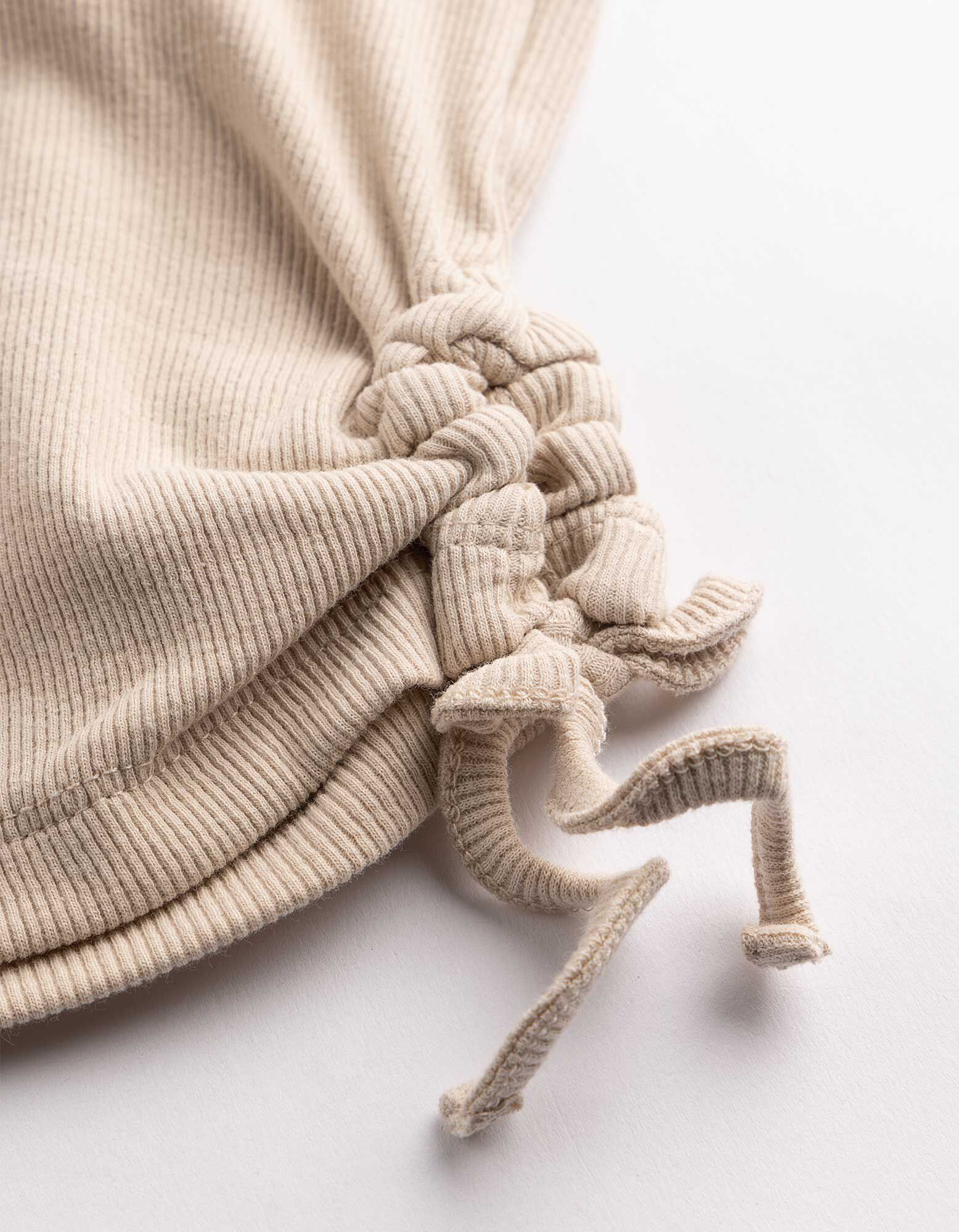 Top - Cut-outs - Beige