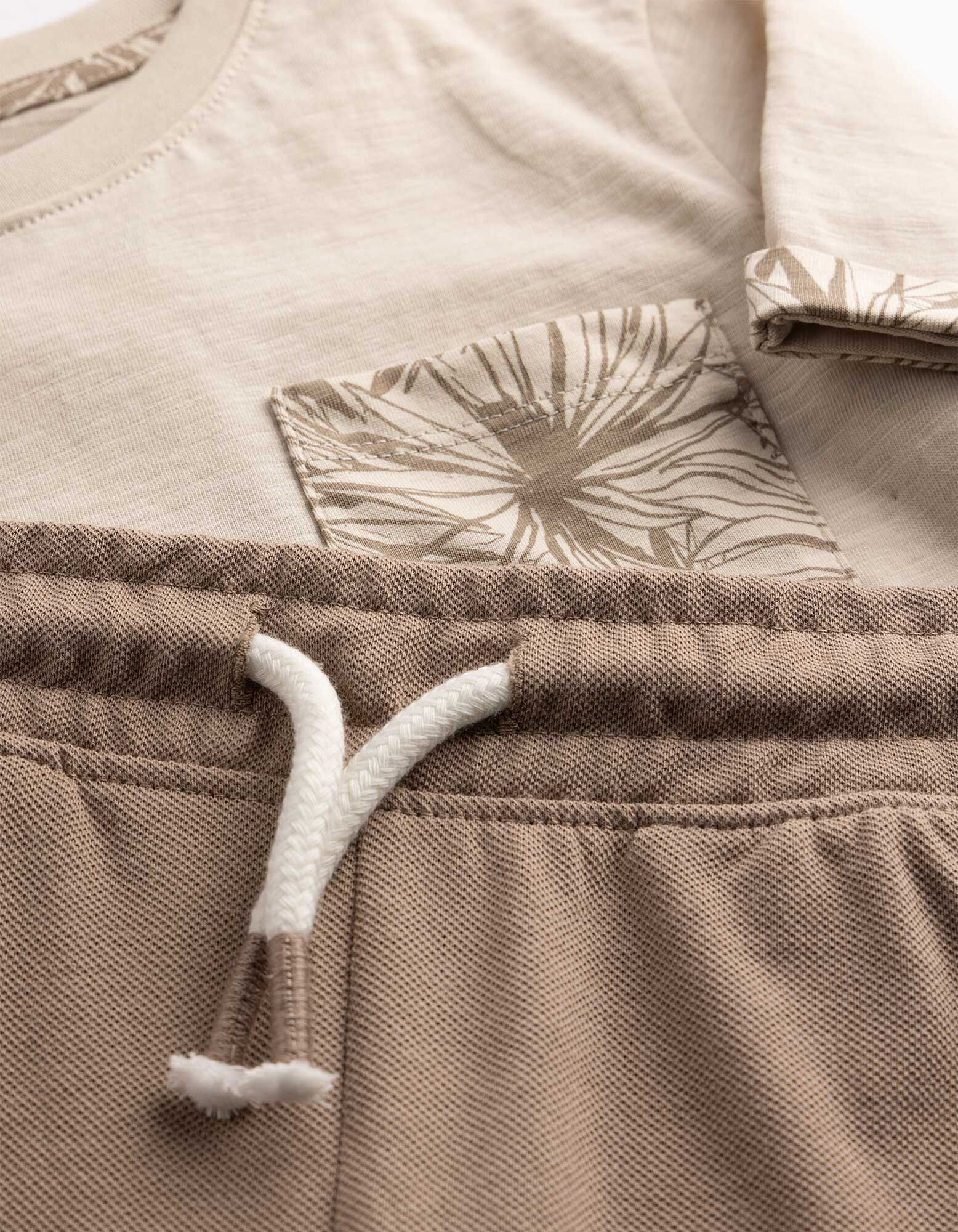 Souprava tričko a &scaron;ortky - Kr&aacute;tk&eacute; ruk&aacute;vy - B&eacute;žov&aacute;