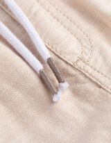 Shorts - Aufgesetze Taschen - beige