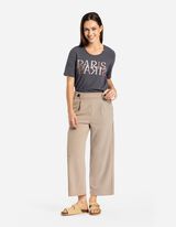 T-s&auml;rk - esik&uuml;ljel motiiv - tumehall