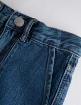 Farmernadr&aacute;g - Enyh&eacute;n bőv&uuml;lő fazon - k&eacute;k