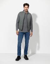 Prešívaná vesta - Šikmé vrecká - tmavozelena