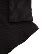 Hossz&uacute; ujj&uacute; felső - Wednesday - fekete