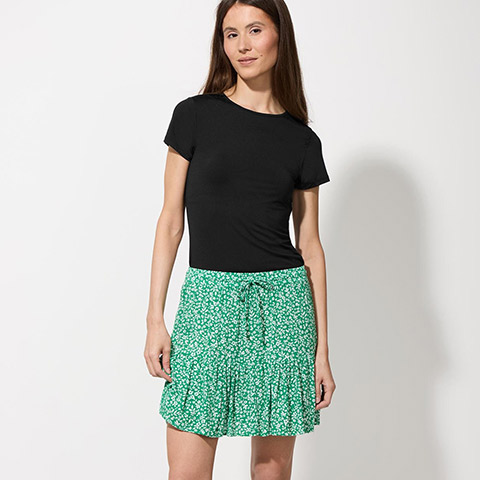 Women Skirts