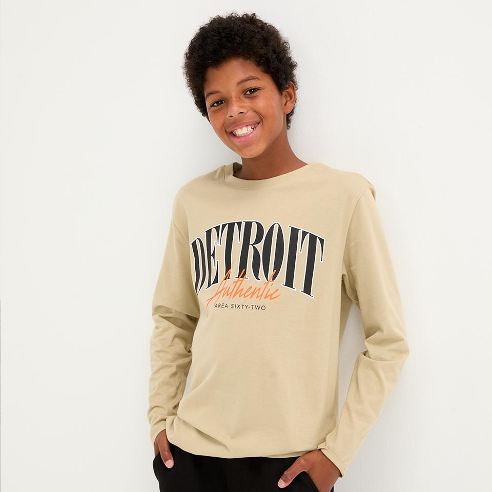 T-shirts for women