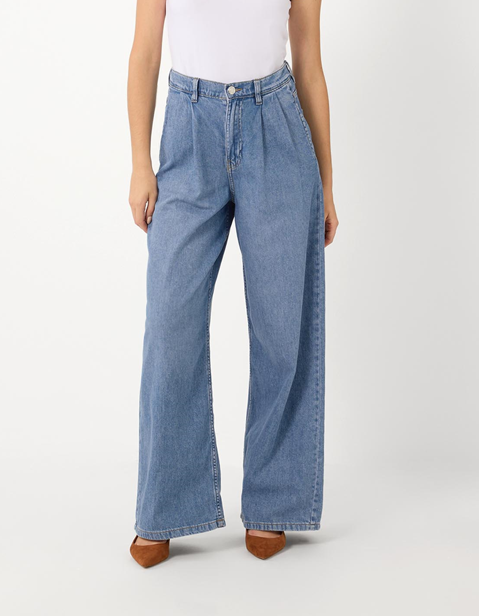 Bootcut Jeanshose ausgestelltes Bein