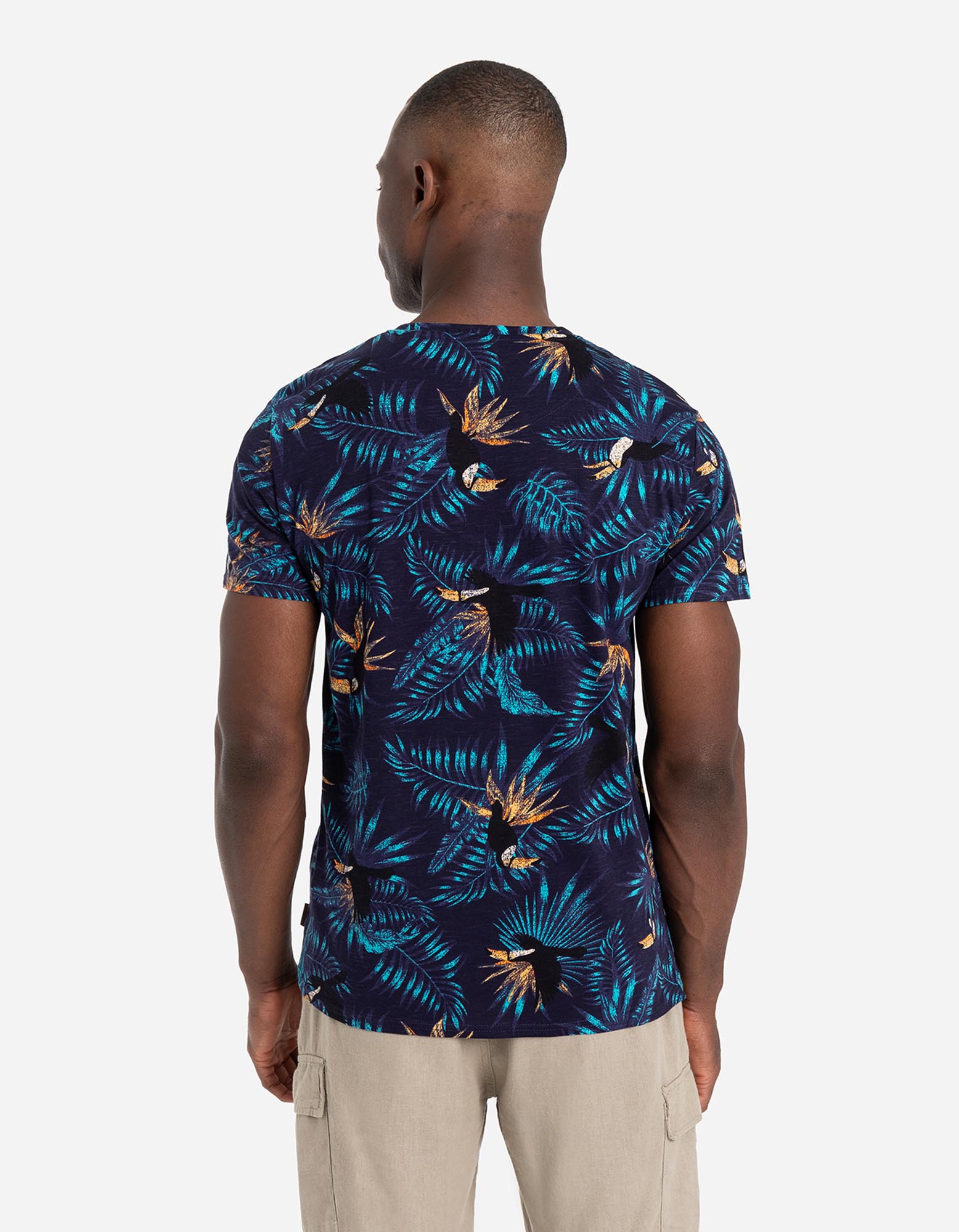 T-Shirt - Labelpatch - Takko Fashion