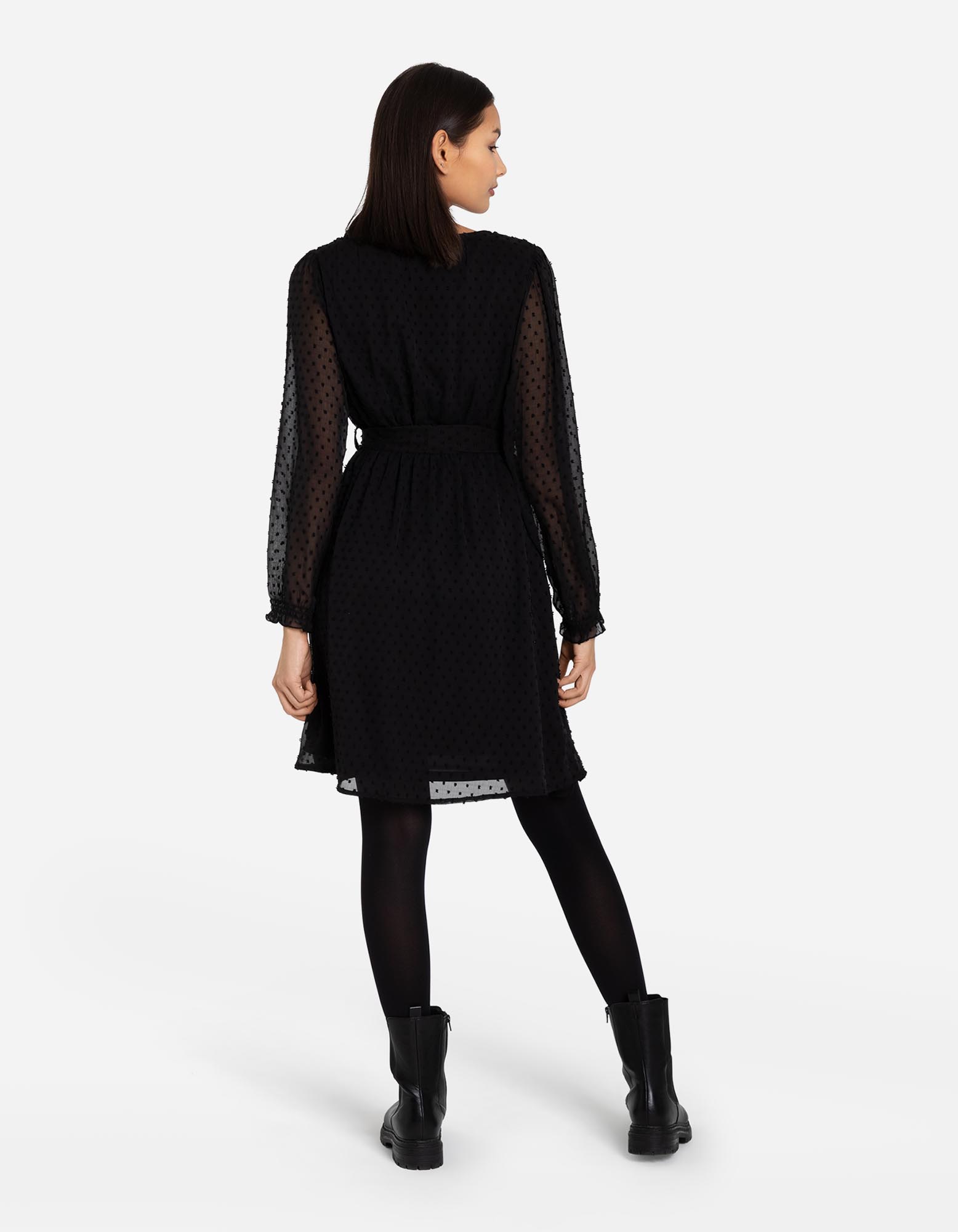 Takko robe shop