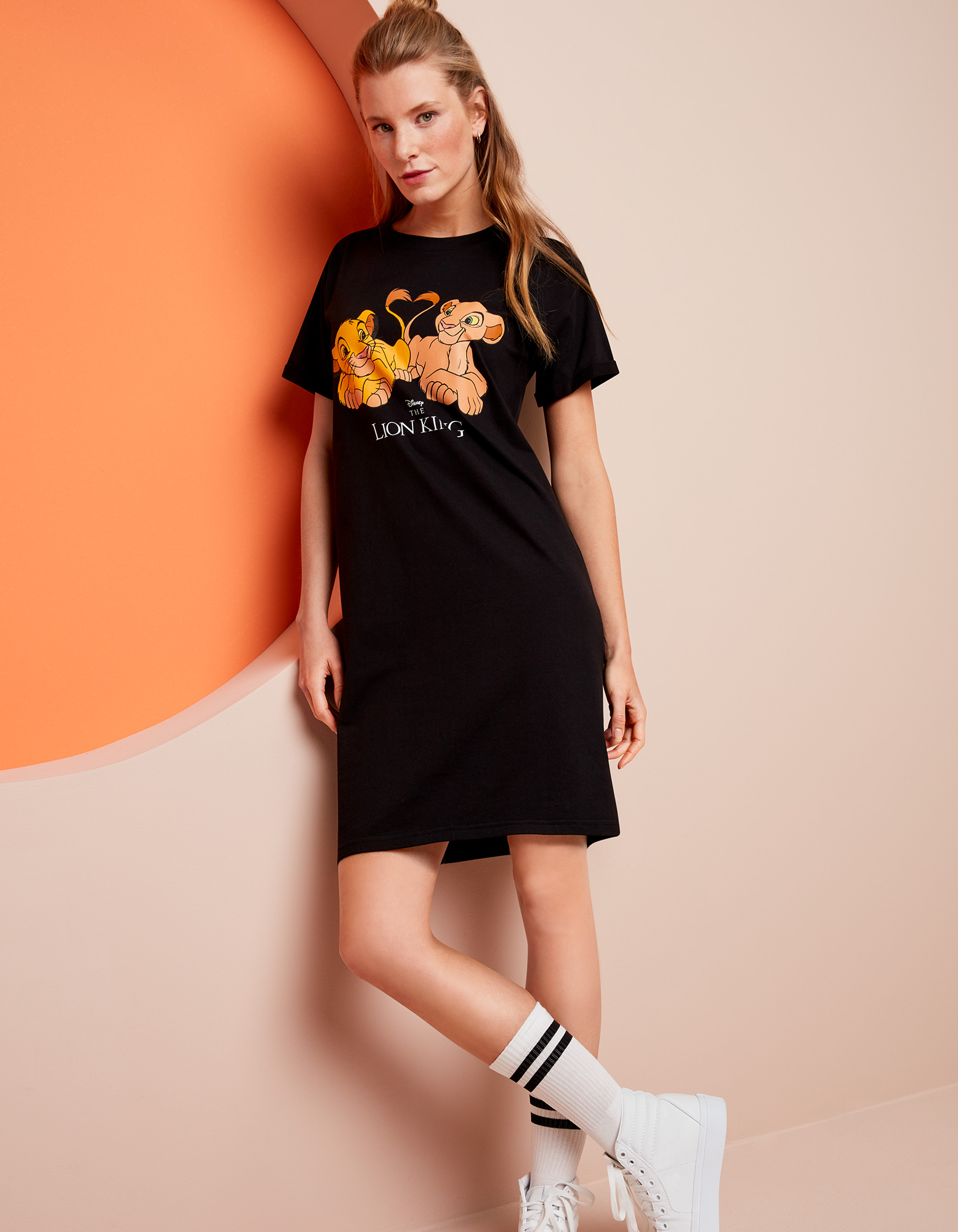 Damen Kleid Mit Konig Der Lowen Print Takko Fashion